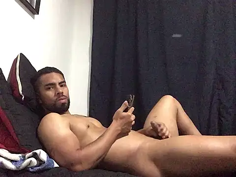 Snapshot of edu_fitness chatting on January 3, 2:43 am edu fitness online show from January 3, 2:43 am