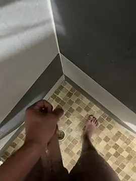 Snapshot of mylovetr1 chatting on March 19, 4:47 am mylovetr1 online show from March 19, 4:47 am