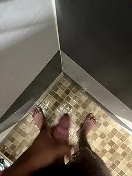 Snapshot of mylovetr1 chatting on September 28, 11:54 pm mylovetr1 online show from September 28, 11:54 pm