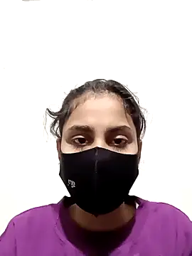 Snapshot of magicmoment00786 chatting on December 11, 2:54 pm magicmoment00786 online show from December 11, 2:54 pm