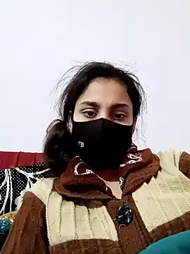 Snapshot of magicmoment00786 chatting on December 13, 9:57 am magicmoment00786 online show from December 13, 9:57 am