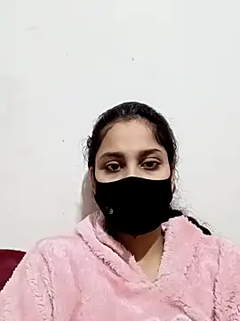 Snapshot of magicmoment00786 chatting on December 23, 4:28 pm magicmoment00786 online show from December 23, 4:28 pm