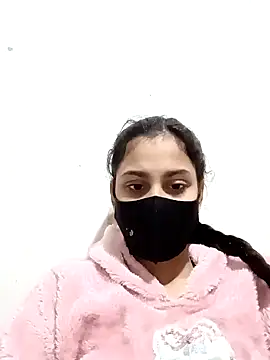 Snapshot of magicmoment00786 chatting on December 26, 4:36 pm magicmoment00786 online show from December 26, 4:36 pm