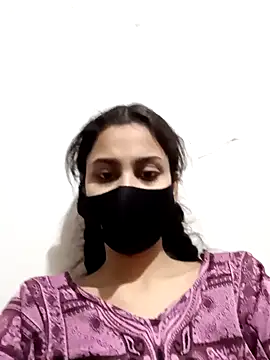 Snapshot of magicmoment00786 chatting on February 6, 4:58 pm magicmoment00786 online show from February 6, 4:58 pm