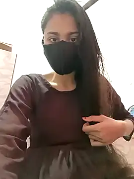 Snapshot of magicmoment00786 chatting on February 19, 8:44 am magicmoment00786 online show from February 19, 8:44 am