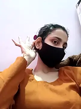 Snapshot of magicmoment00786 chatting on February 22, 6:28 am magicmoment00786 online show from February 22, 6:28 am