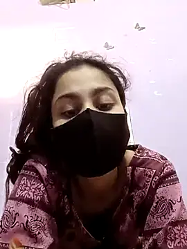 Snapshot of magicmoment00786 chatting on November 18, 8:30 am magicmoment00786 online show from November 18, 8:30 am