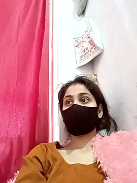 Snapshot of magicmoment00786 chatting on November 27, 6:37 am magicmoment00786 online show from November 27, 6:37 am