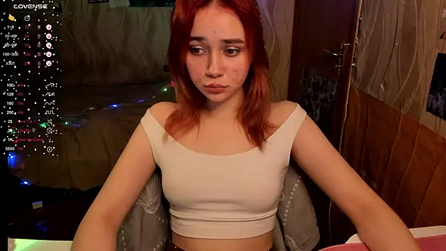 Snapshot of SweetLinaa chatting on December 11, 6:52 pm SweetLinaa online show from December 11, 6:52 pm