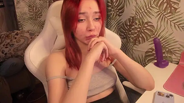 SweetLinaa online show from January 4, 10:49 am