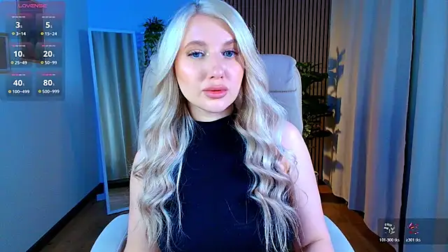 Evacadooo online show from April 19, 9:30 am