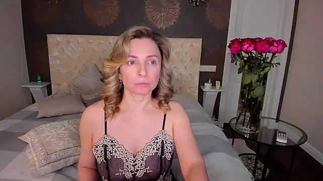 AllisonWilliams online show from January 17, 4:33 pm