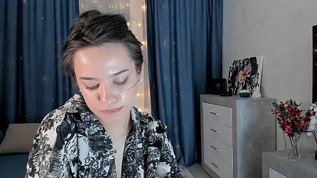 EmeliaReaper online show from February 23, 1:35 am