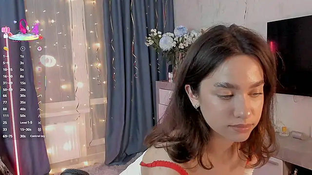 EmeliaReaper online show from March 23, 2:15 am