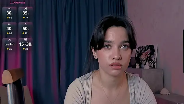 EmeliaReaper online show from October 17, 9:17 pm