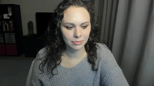MollyCheiz online show from May 28, 11:02 pm