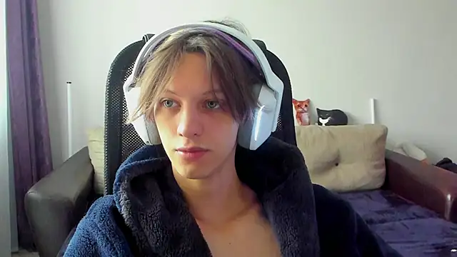 Ostin meow online show from November 5, 7:41 am