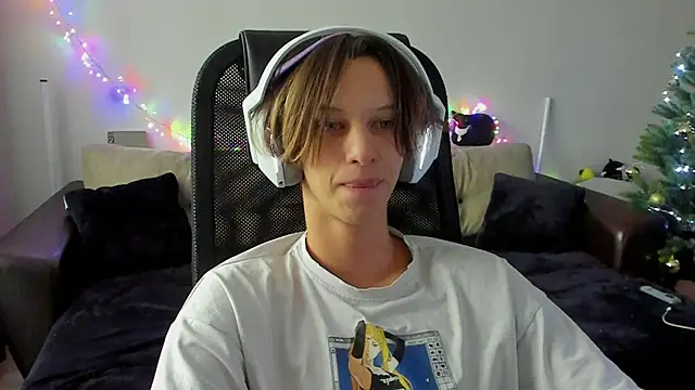 Ostin meow online show from December 3, 7:38 am