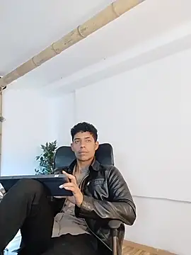 Snapshot of wagz chatting on October 31, 1:12 pm wagz online show from October 31, 1:12 pm