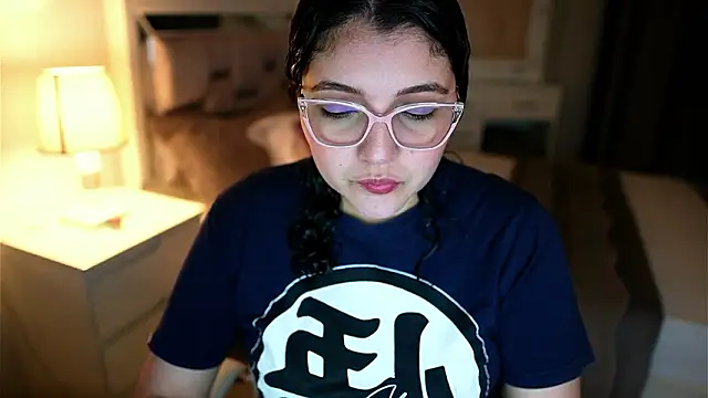 Camilaa bueno online show from February 16, 11:34 pm