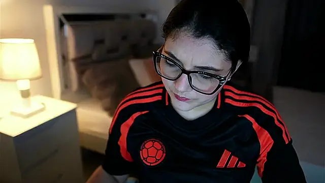 Camilaa bueno online show from March 2, 11:11 pm