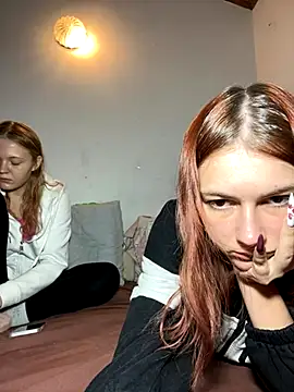 Snapshot of ella_grays chatting on October 4, 7:12 pm ella grays online show from October 4, 7:12 pm