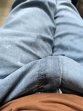 faaseel online show from February 12, 1:37 pm