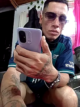 FlacoDani online show from October 7, 5:10 pm