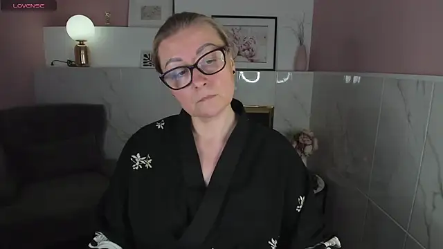 Snapshot of AlexandraKind chatting on January 15, 11:30 pm AlexandraKind online show from January 15, 11:30 pm