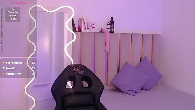 Snapshot of Andy_tay1 chatting on March 15, 9:52 am Andy tay1 online show from March 15, 9:52 am