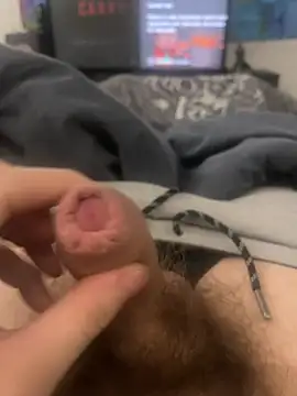 Snapshot of stev3w chatting on December 14, 8:08 pm stev3w online show from December 14, 8:08 pm