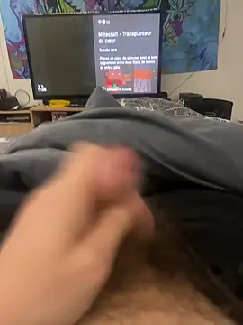 Snapshot of stev3w chatting on December 29, 4:40 pm stev3w online show from December 29, 4:40 pm