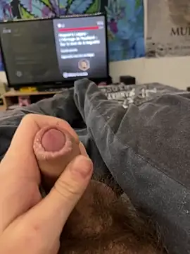 Snapshot of stev3w chatting on January 19, 2:57 am stev3w online show from January 19, 2:57 am