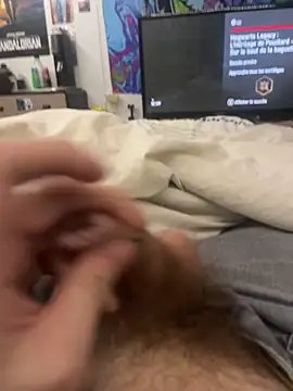 Snapshot of stev3w chatting on February 15, 12:01 pm stev3w online show from February 15, 12:01 pm