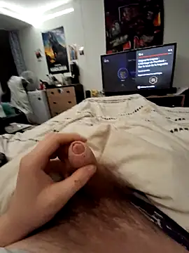 Snapshot of stev3w chatting on March 23, 12:36 am stev3w online show from March 23, 12:36 am