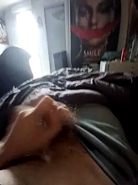 Snapshot of stev3w chatting on October 6, 6:33 am stev3w online show from October 6, 6:33 am