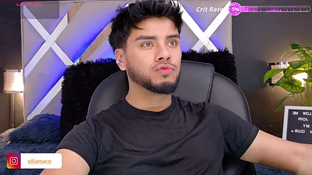 Snapshot of Tommidubois chatting on December 2, 3:34 am Tommidubois online show from December 2, 3:34 am