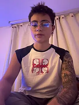 Snapshot of Chriss_gomez2 chatting on September 28, 12:38 am Chriss gomez2 online show from September 28, 12:38 am