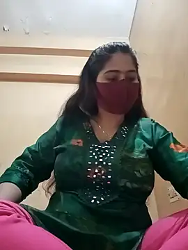 Magical Girl- online show from February 10, 7:04 am