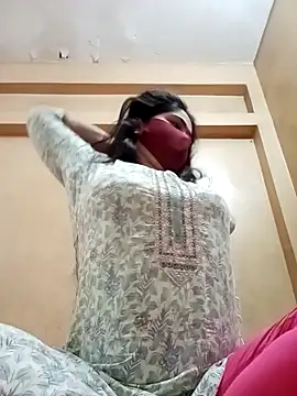 Magical Girl- online show from February 11, 6:51 am