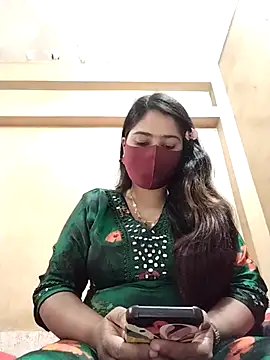 Magical Girl- online show from February 28, 9:04 am