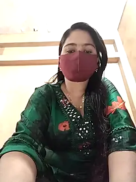 Magical Girl- online show from March 18, 2:25 am