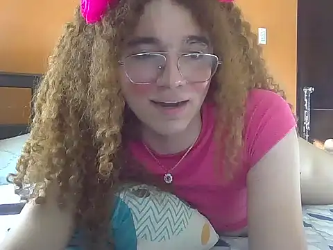Snapshot of CELESSTESeductora chatting on January 18, 9:13 pm CELESSTESeductora online show from January 18, 9:13 pm