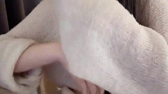 yuyum651 online show from January 1, 1:27 pm