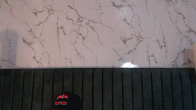 Snapshot of MattiDeLuca chatting on January 22, 11:34 am MattiDeLuca online show from January 22, 11:34 am