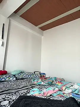 LollaByer online show from March 20, 9:02 pm