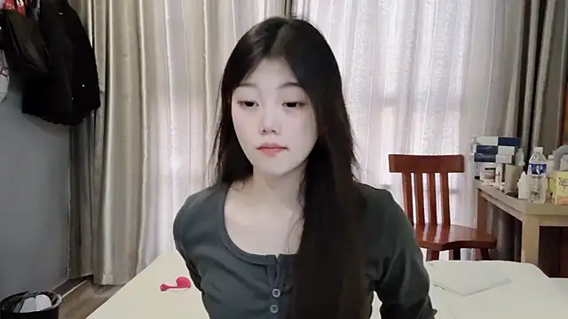 yangyang-1115 online show from February 18, 5:31 am