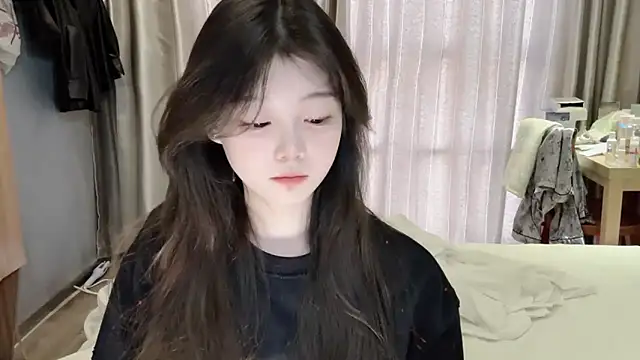 yangyang-1115 online show from March 8, 6:43 am