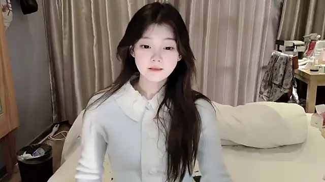 yangyang-1115 online show from March 12, 10:05 am