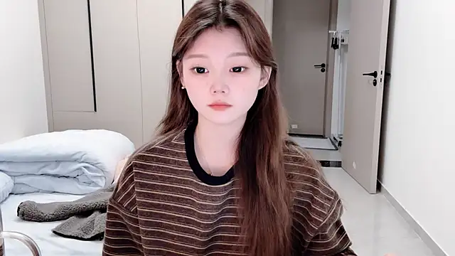 yangyang-1115 online show from November 4, 4:11 am